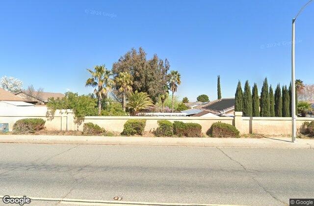 Street view of 633 Columbia Way, Lancaster, CA
